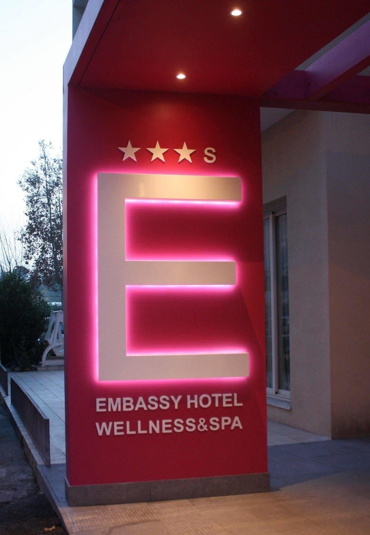 Embassy Hotel & Spa Cattolica Exterior photo
